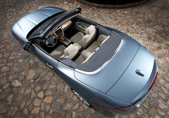 Jaguar XK Convertible 2006–09 images