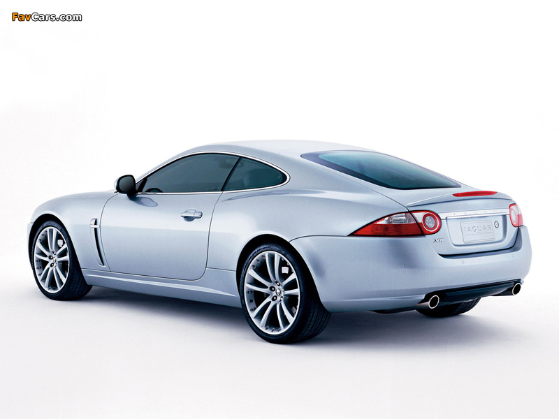 Jaguar XK Coupe 2006–09 photos (800 x 600)