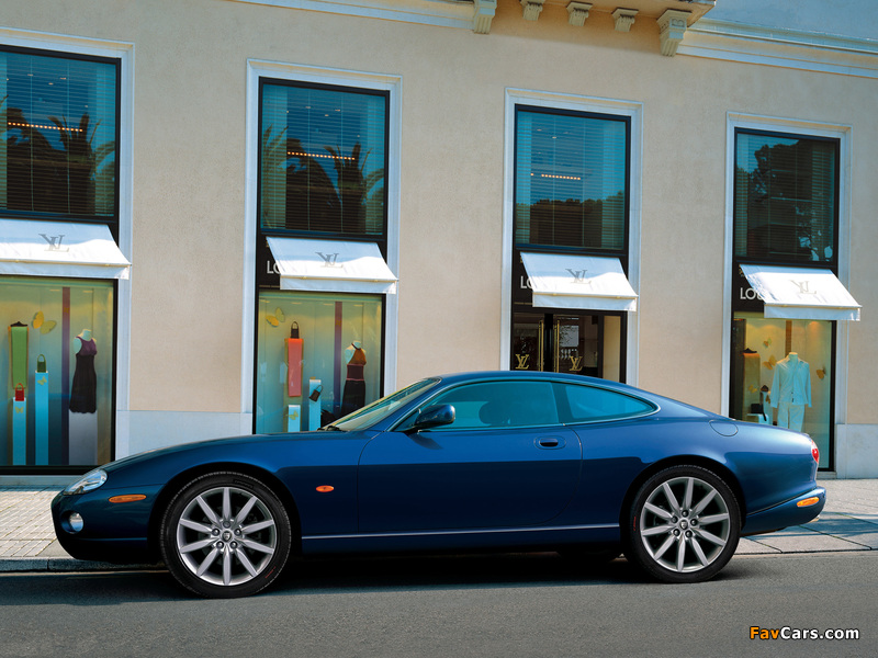 Jaguar XK8 Coupe Victory Edition 2006 wallpapers (800 x 600)