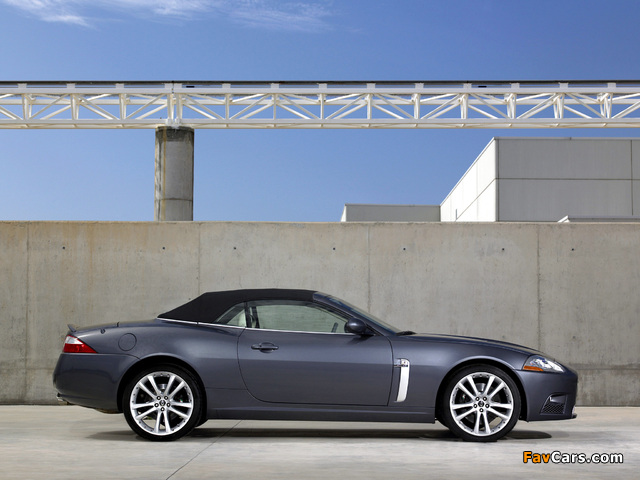 Jaguar XKR Convertible 2007–09 images (640 x 480)