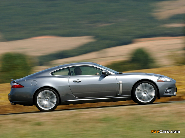 Jaguar XKR Coupe 2007–09 pictures (640 x 480)