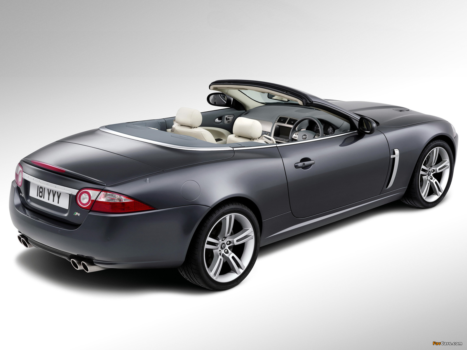 Jaguar XKR Convertible 2007–09 wallpapers (1600 x 1200)