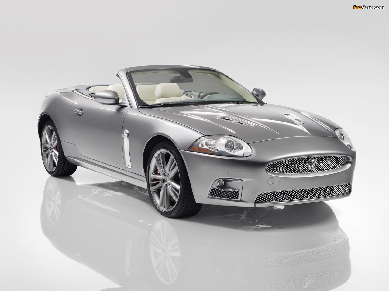 Jaguar XKR Portfolio Convertible 2008 wallpapers (1280 x 960)