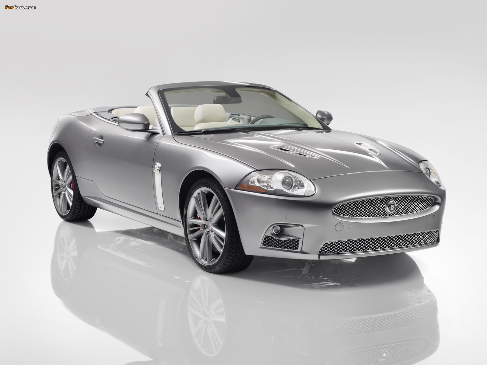 Jaguar XKR Portfolio Convertible 2008 wallpapers (1600 x 1200)