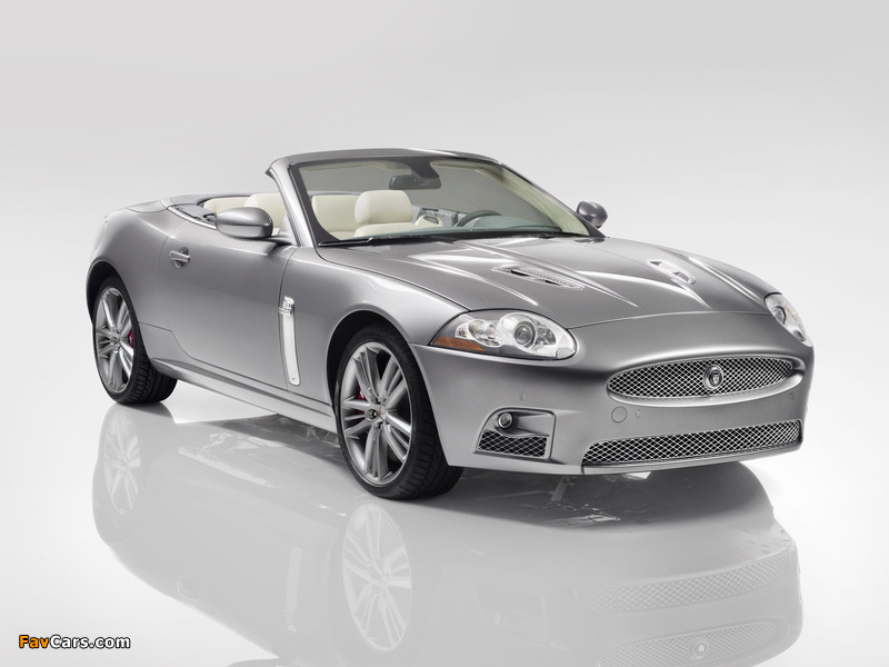 Jaguar XKR Portfolio Convertible 2008 wallpapers (800 x 600)