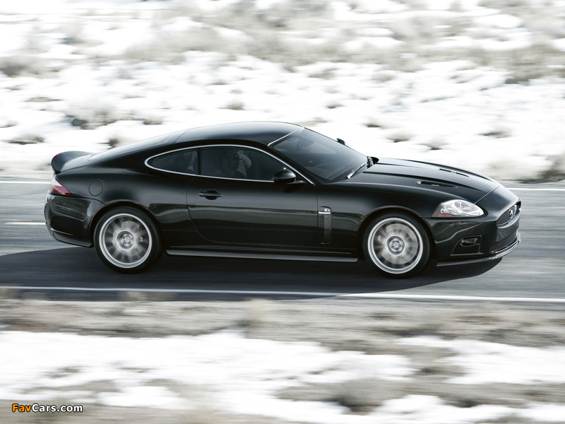 Jaguar XKR-S 2009–11 photos (800 x 600)