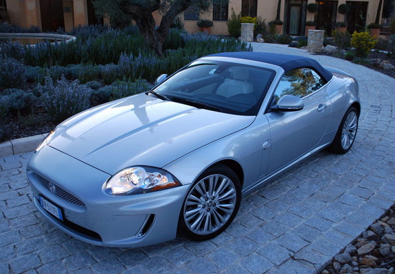 Jaguar XK Convertible 2009–11 photos