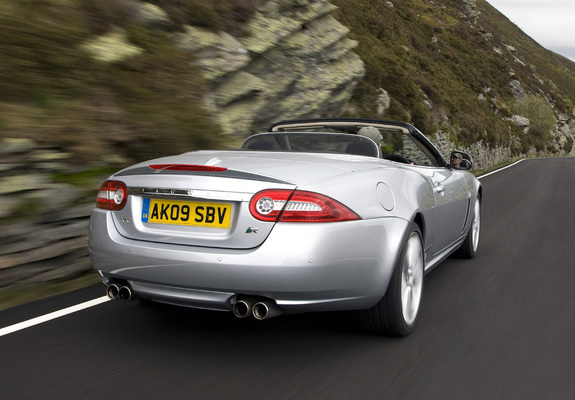 Jaguar XKR Convertible UK-spec 2009–11 pictures