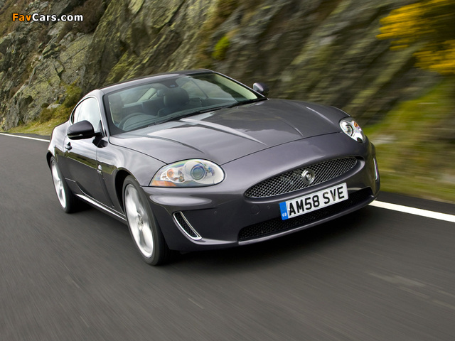 Jaguar XK Coupe UK-spec 2009–11 pictures (640 x 480)