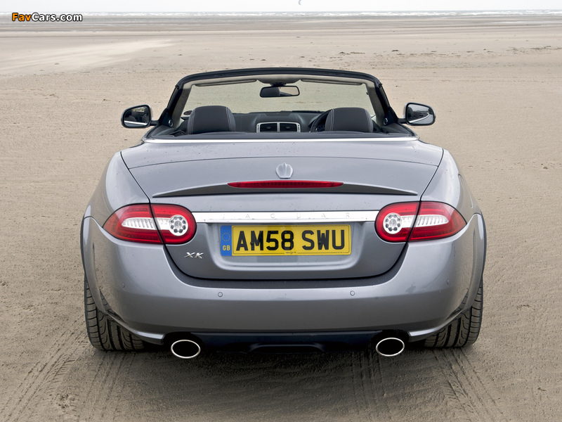 Jaguar XK Convertible UK-spec 2009–11 wallpapers (800 x 600)