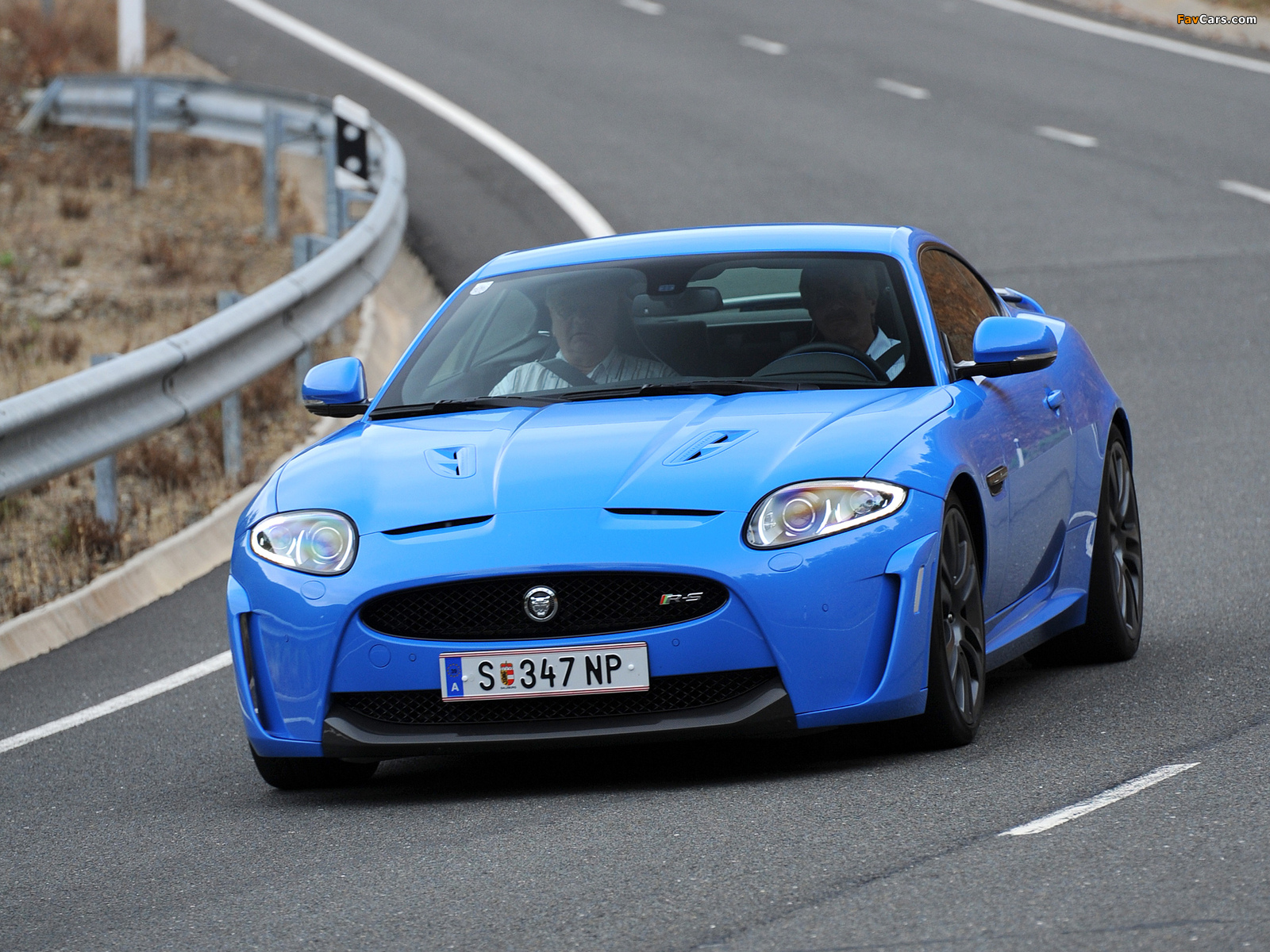 Jaguar XKR-S 2011 images (1600 x 1200)