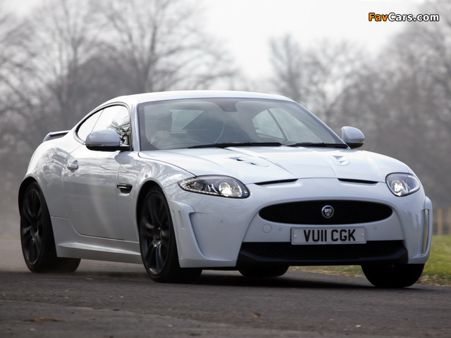 Jaguar XKR-S UK-spec 2011 images (640 x 480)