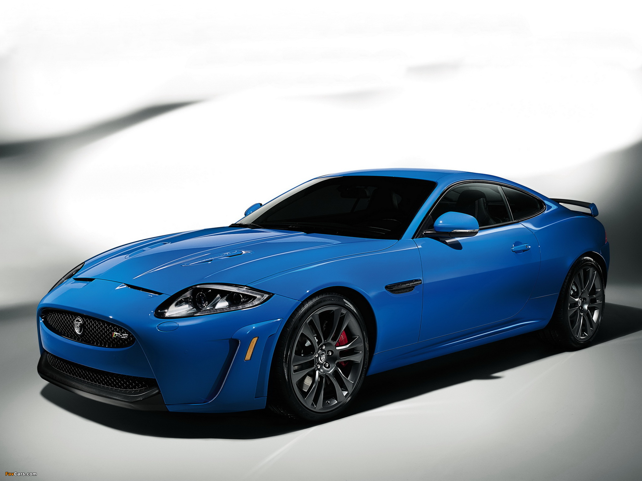 Jaguar XKR-S 2011 pictures (2048 x 1536)