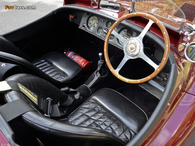 Photos of Jaguar XK120 LT2 Alloy Roadster 1950 (640 x 480)