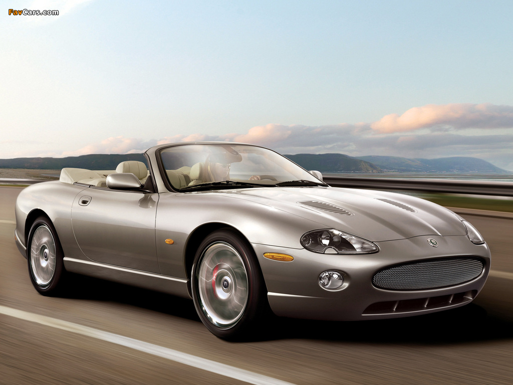 Photos of Jaguar XKR Convertible Victory Edition 2006 (1024 x 768)