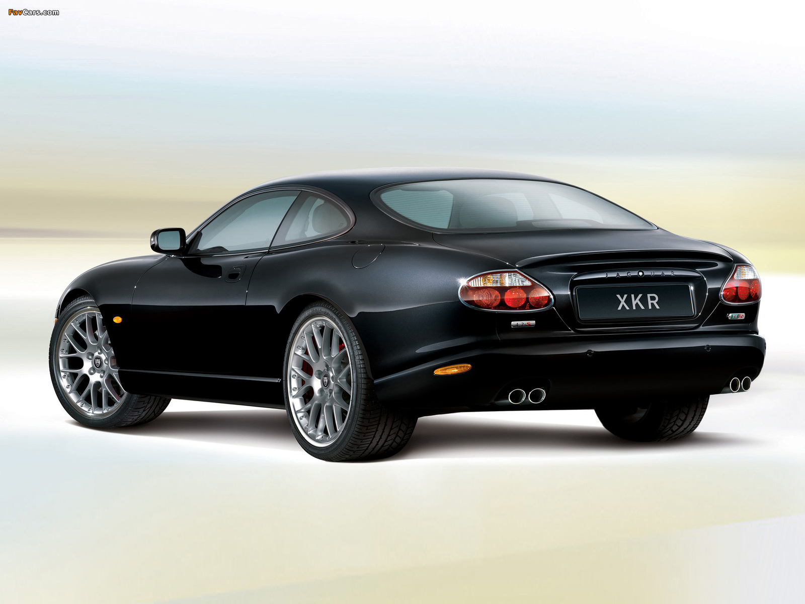 Photos of Jaguar XKR Coupe Victory Edition 2006 (1600 x 1200)