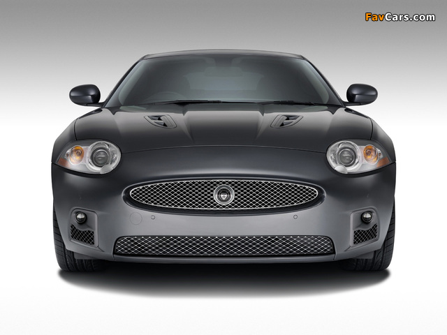 Photos of Jaguar XKR Coupe 2007–09 (640 x 480)