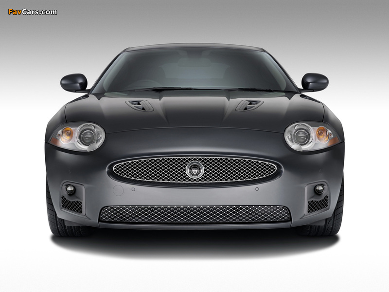 Photos of Jaguar XKR Coupe 2007–09 (800 x 600)