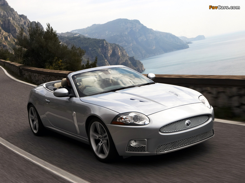 Photos of Jaguar XKR Convertible 2007–09 (800 x 600)