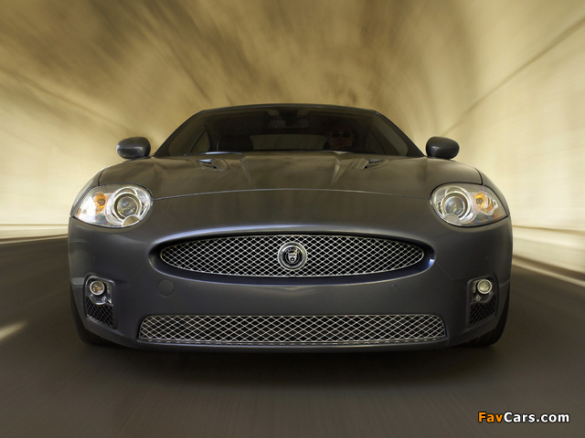Photos of Jaguar XKR Coupe 2007–09 (640 x 480)
