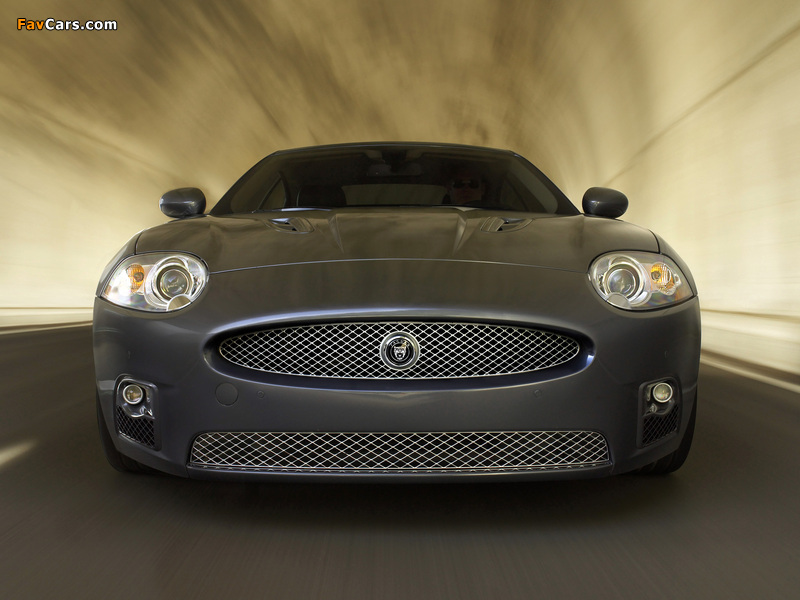 Photos of Jaguar XKR Coupe 2007–09 (800 x 600)