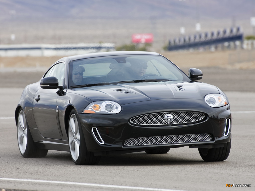 Photos of Jaguar XKR Coupe US-spec 2009–11 (1024 x 768)