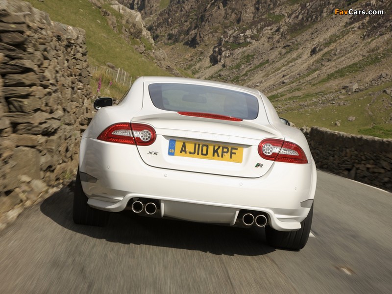 Photos of Jaguar XKR Coupe Black Package 2010 (800 x 600)