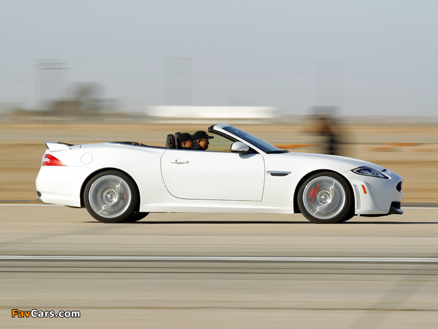 Photos of Jaguar XKR-S Convertible US-spec 2011 (640 x 480)