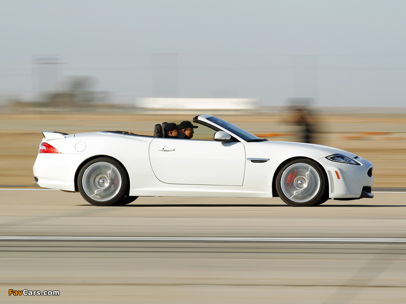 Photos of Jaguar XKR-S Convertible US-spec 2011 (800 x 600)