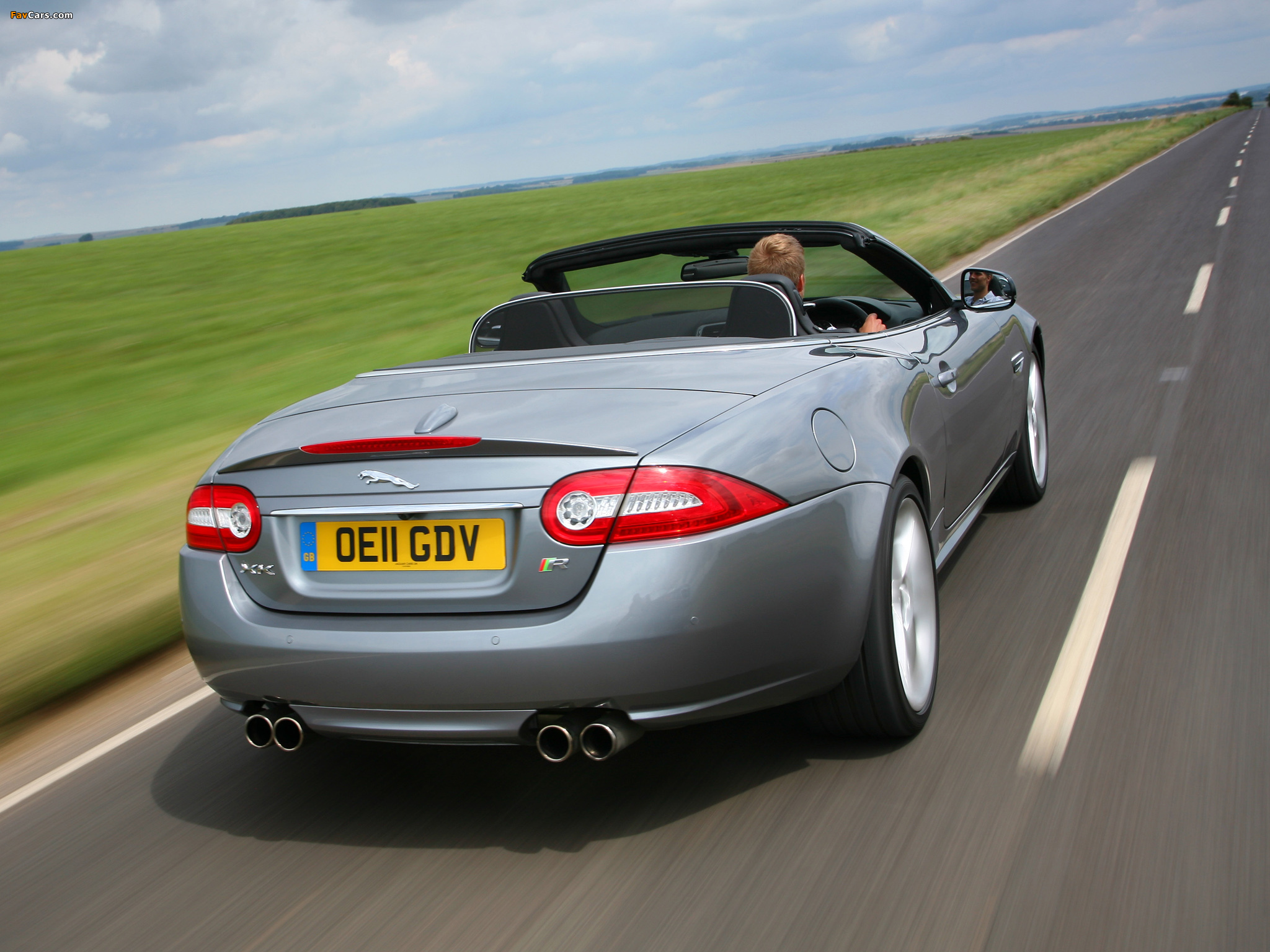 Photos of Jaguar XKR Convertible UK-spec 2011 (2048 x 1536)