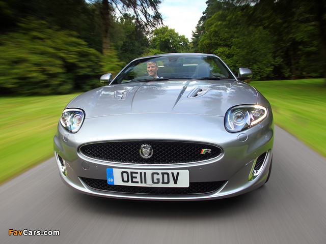 Photos of Jaguar XKR Convertible UK-spec 2011 (640 x 480)