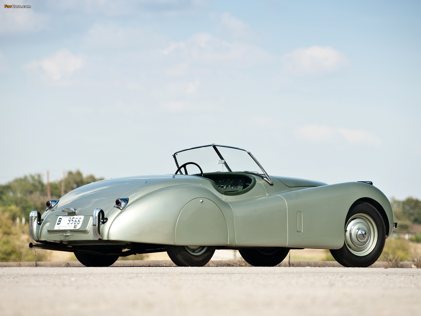 Pictures of Jaguar XK120 Roadster 1949–54 (1600 x 1200)