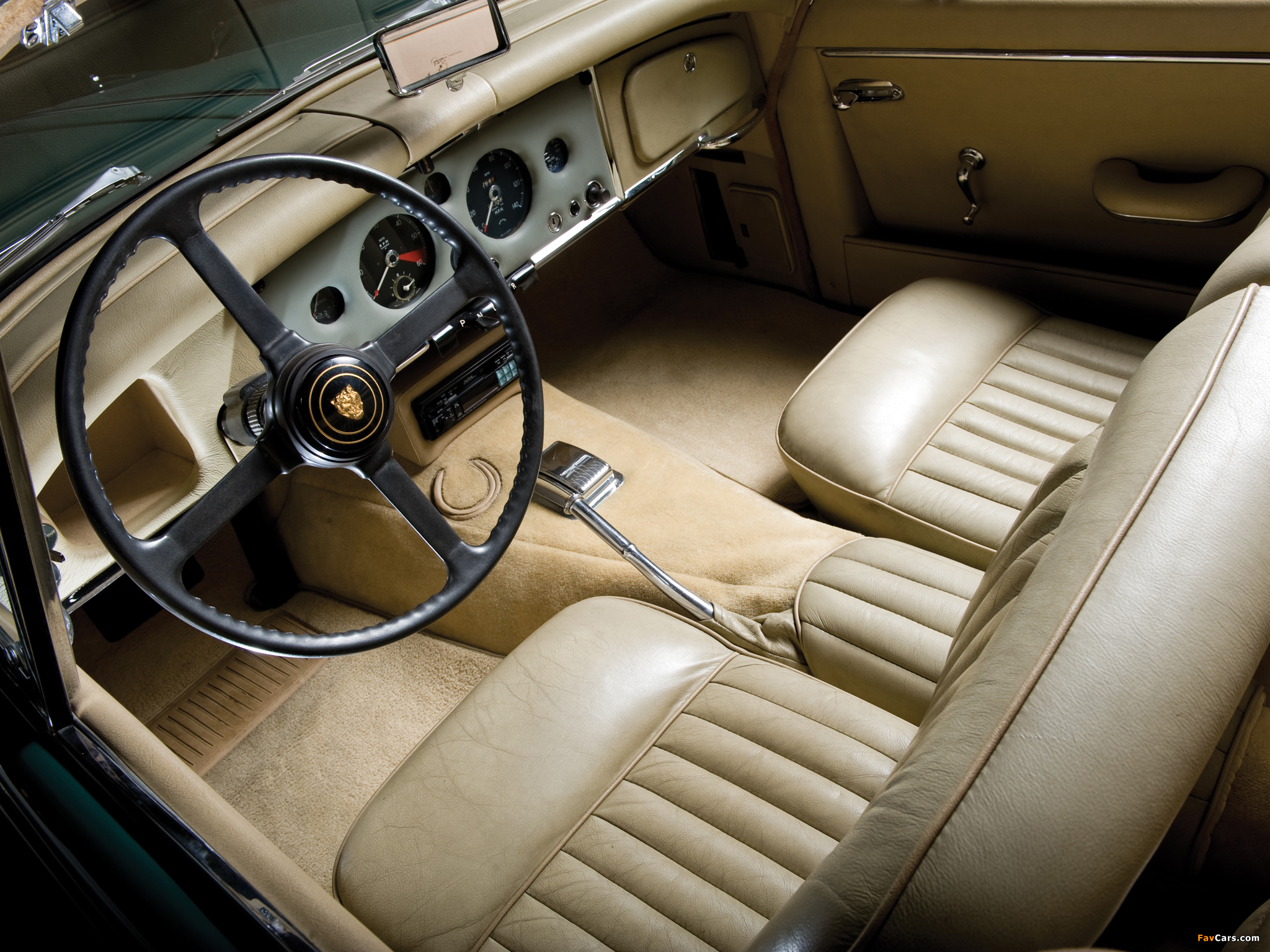 Pictures of Jaguar XK150 Drophead Coupe 1958–61 (2048 x 1536)