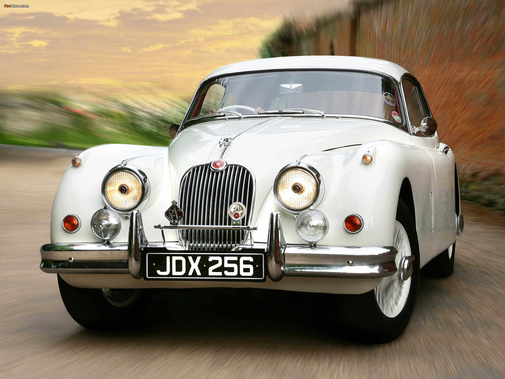 Pictures of Jaguar XK150 Fixed Head Coupe UK-spec 1958–61 (2048 x 1536)