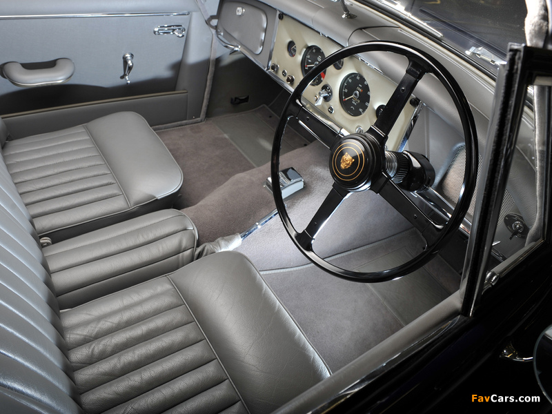 Pictures of Jaguar XK150 Drophead Coupe UK-spec 1958–61 (800 x 600)
