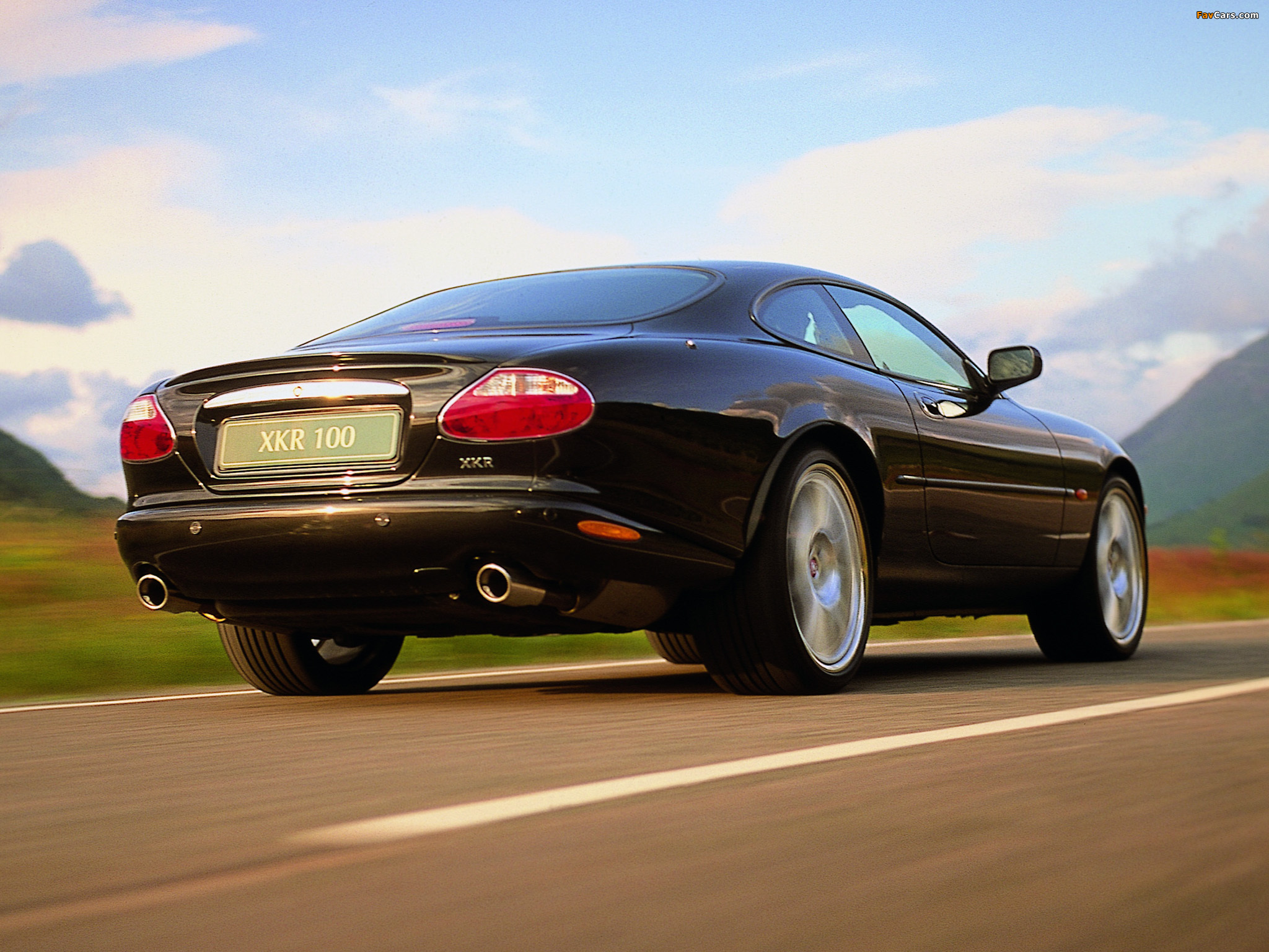 Pictures of Jaguar XKR 100 Coupe 2002 (2048 x 1536)