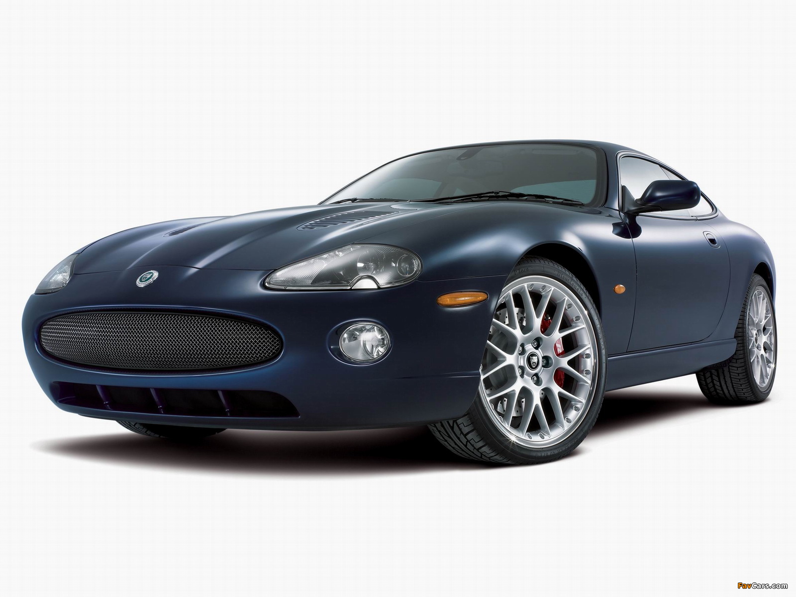 Pictures of Jaguar XKR Coupe 2004–06 (1600 x 1200)