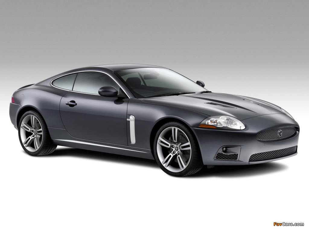 Pictures of Jaguar XKR Coupe 2007–09 (1024 x 768)