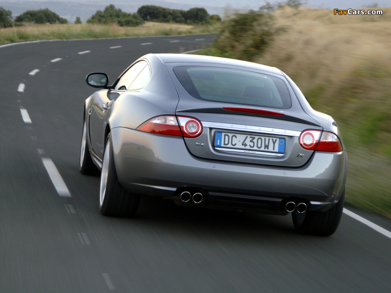 Pictures of Jaguar XKR Coupe 2007–09 (800 x 600)
