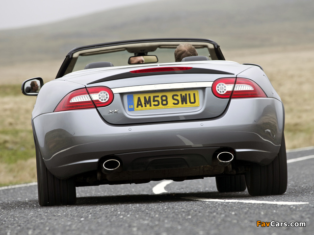 Pictures of Jaguar XK Convertible UK-spec 2009–11 (640 x 480)