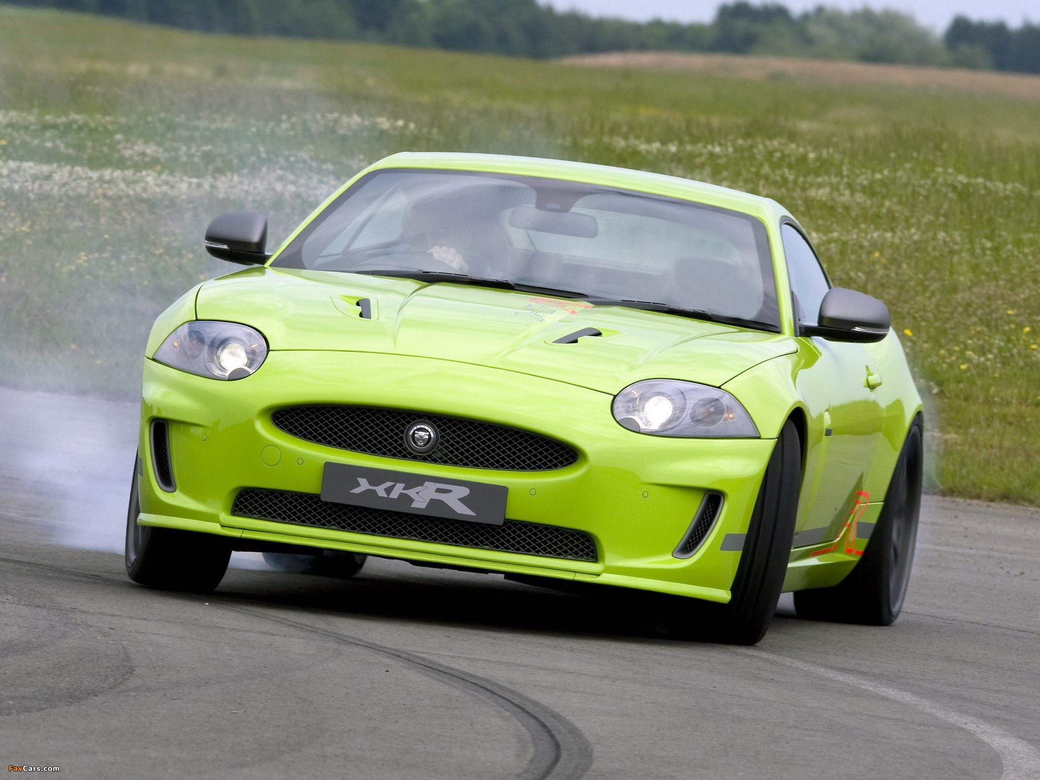 Pictures of Jaguar XKR Coupe Goodwood Special 2009 (2048 x 1536)