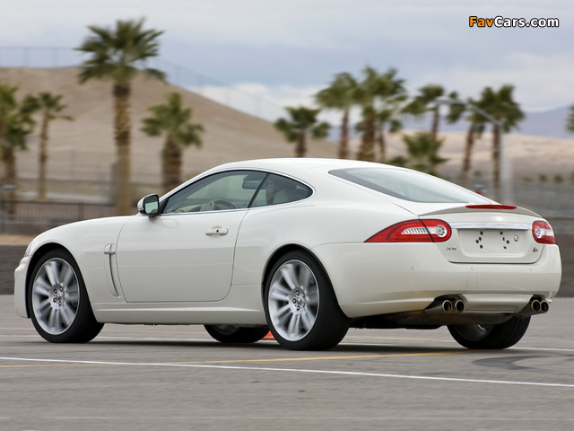 Pictures of Jaguar XKR Coupe US-spec 2009–11 (640 x 480)