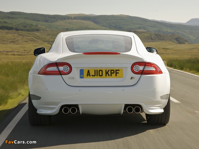 Pictures of Jaguar XKR Coupe Black Package 2010 (640 x 480)