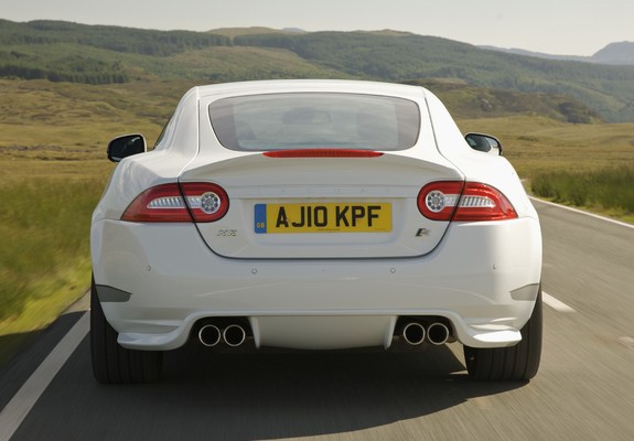 Pictures of Jaguar XKR Coupe Black Package 2010