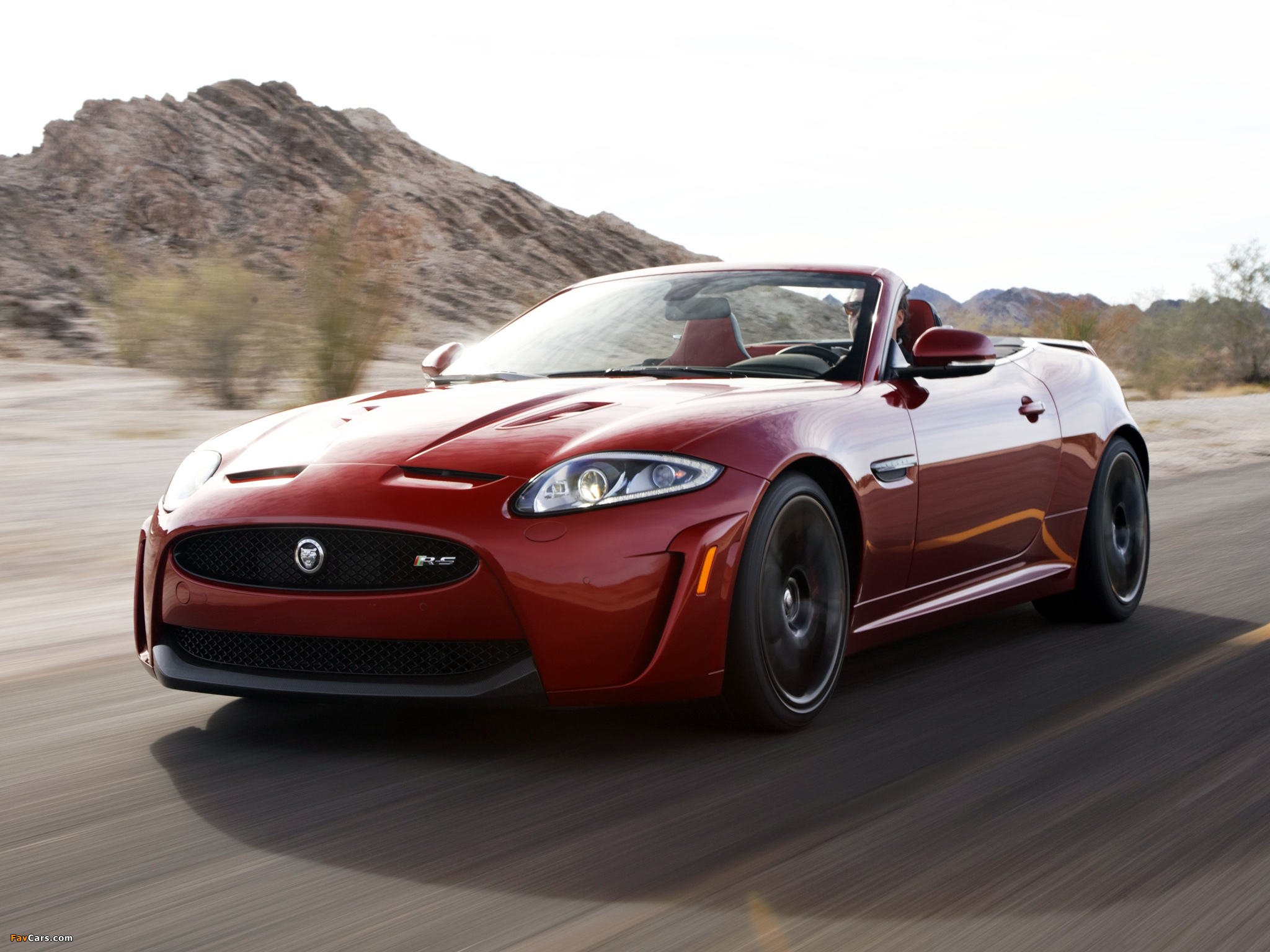 Pictures of Jaguar XKR-S Convertible US-spec 2011 (2048 x 1536)