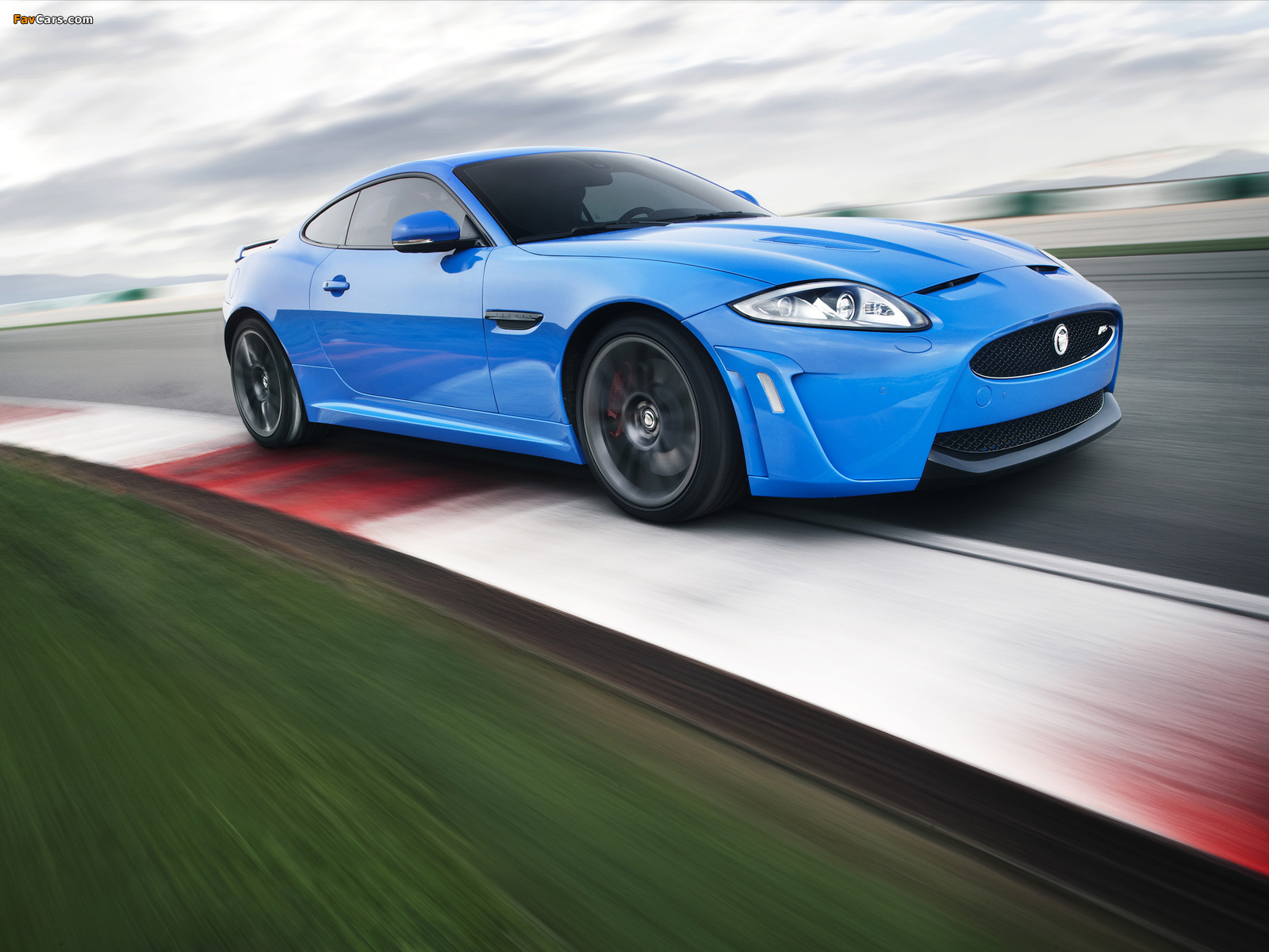 Pictures of Jaguar XKR-S 2011 (1600 x 1200)