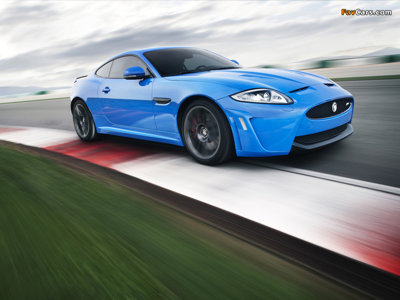 Pictures of Jaguar XKR-S 2011 (800 x 600)