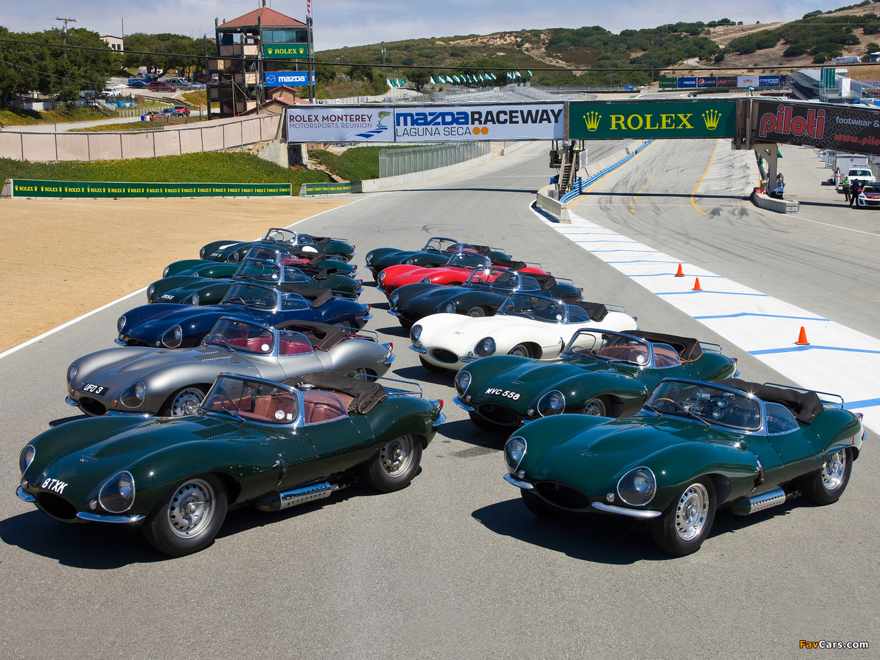 Jaguar XK-SS 1957 wallpapers (1280 x 960)