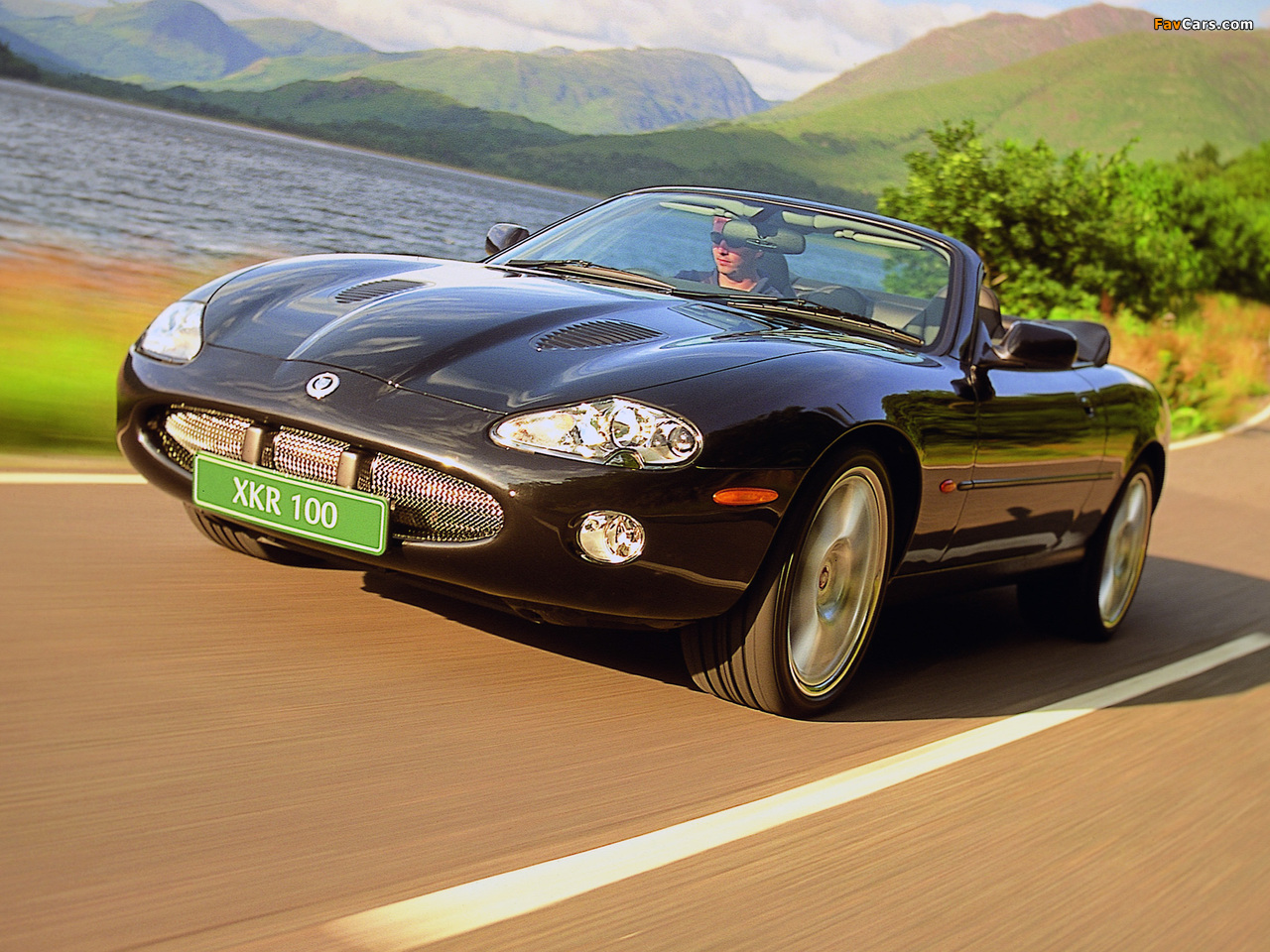 Jaguar XKR 100 Convertible 2002 wallpapers (1280 x 960)