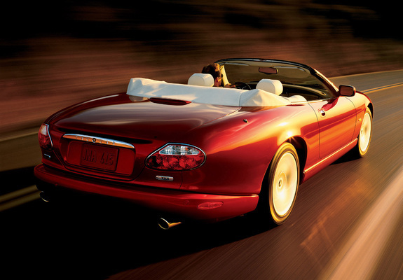 Jaguar XK8 Convertible 2004–06 wallpapers